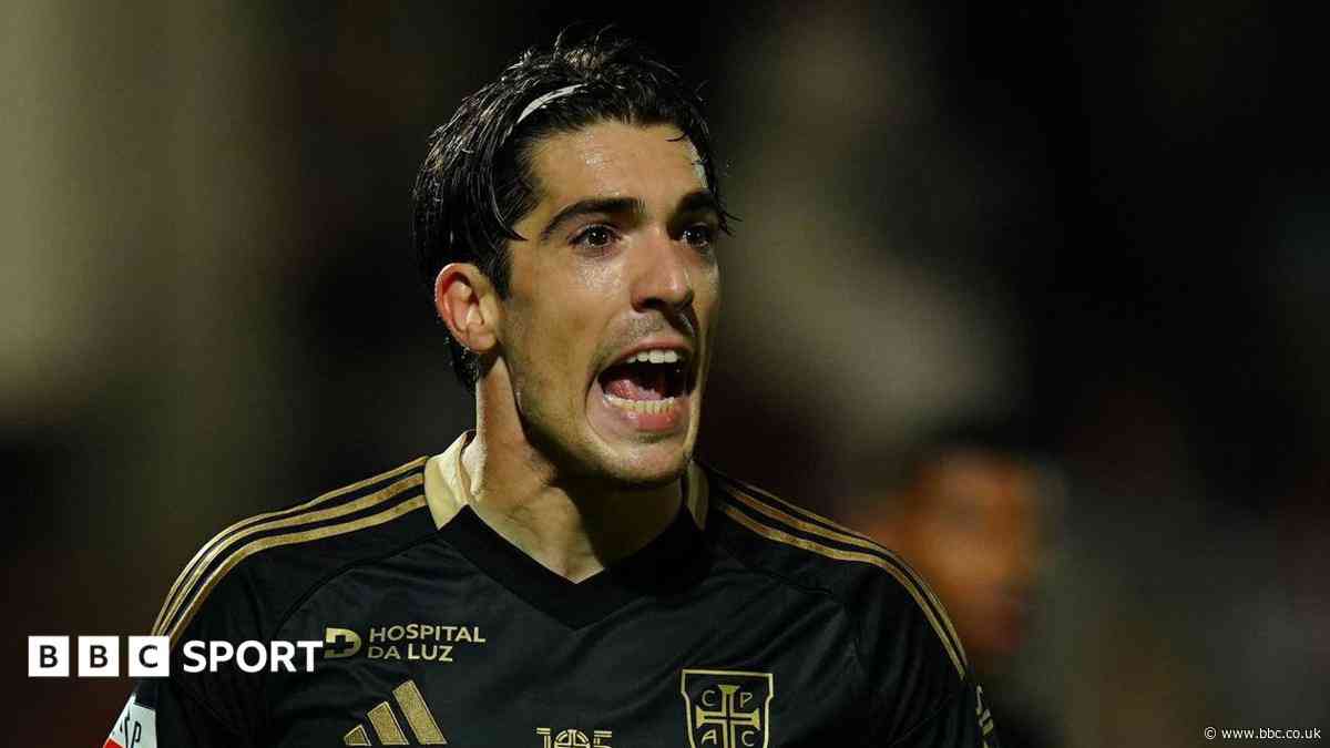 Bolton sign defender Larrazabal on two-year deal