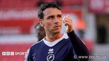 Charlton sign free agent McNamara