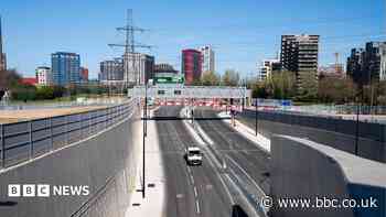 Silvertown Tunnel cuts delays in first year, says TfL