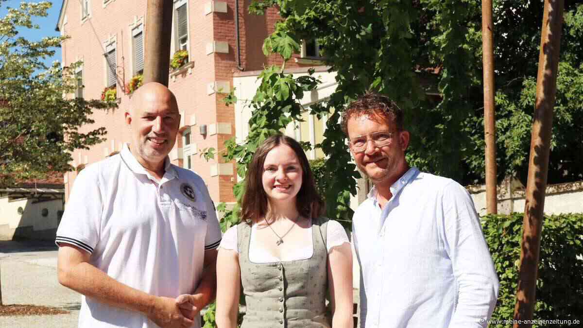 Sommerfest mit royalem Schmankerl: Hopfenkönigin-Kandidatin stellt sich in Au vor