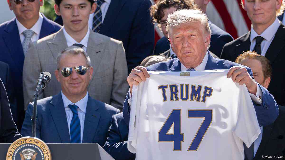 Nach tödlichen ICE-Razzien: Fans wütend über Meister-Besuch bei Trump