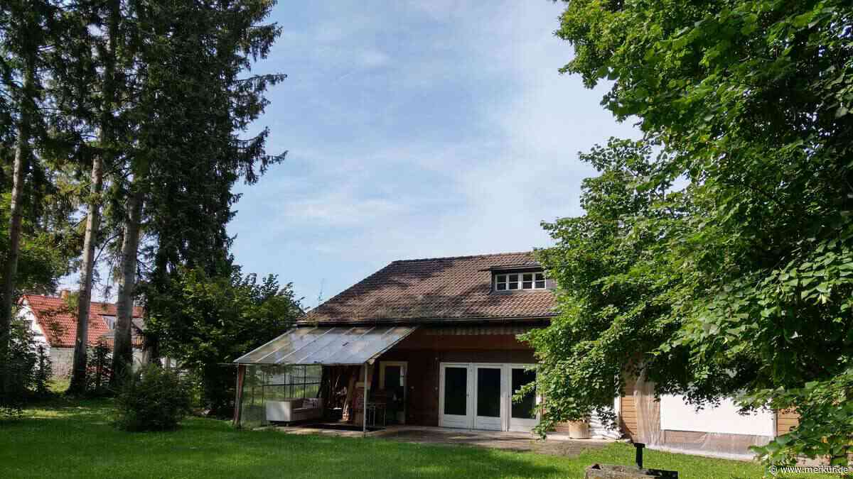 Testament mit langwierigen Folgen: Stiftung will auf Erbe-Grundstück bauen – Ehepaar wehrt sich