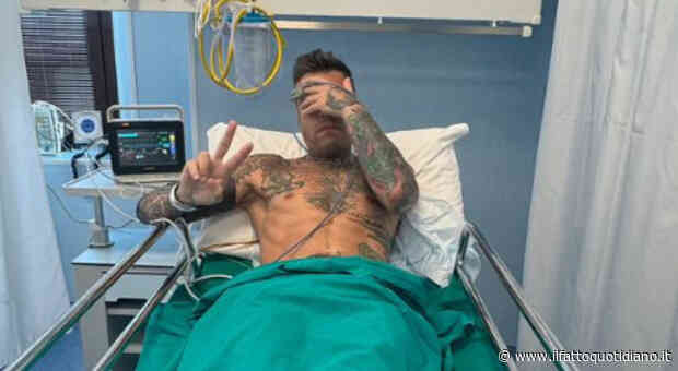 Fedez è stato dimesso dall’ospedale dopo tre giorni ed è tornato a casa. Era stato ricoverato in Gastroenterologia “per un episodio di sanguinamento”