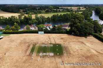 Heat health alerts for parts of England over busy getaway weekend