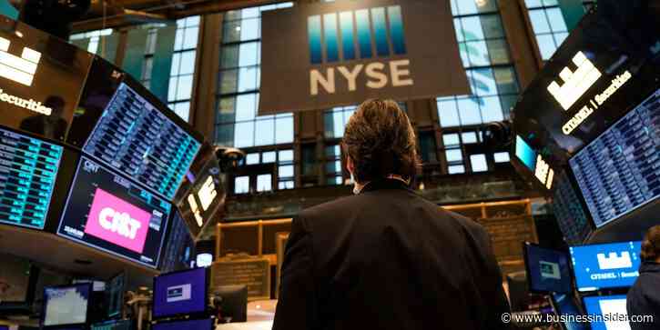 One chart shows why investors may want to approach this year's mega IPOs with caution