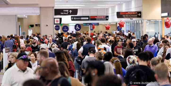3 US airports plan to replace TSA agents with private contractors in a bid to reduce disruptions to passengers — see the list
