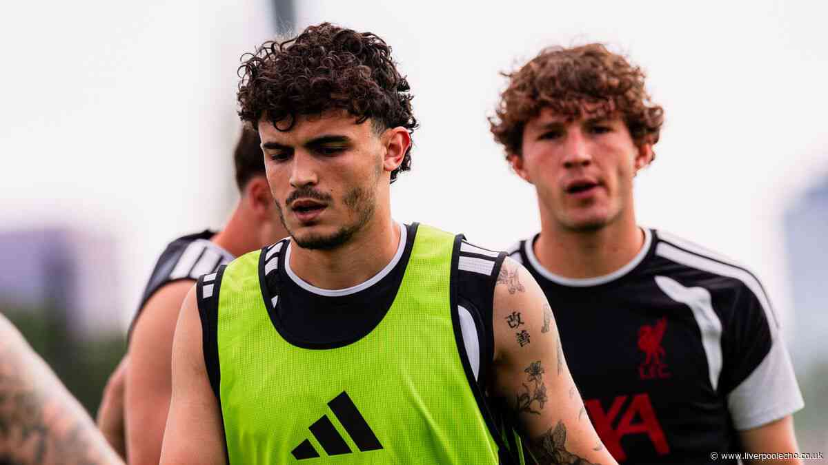 Stefan Bajcetic sends two-word message after return to Liverpool training