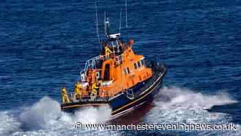 Coastguards vote of no confidence following plans to stop volunteer payments