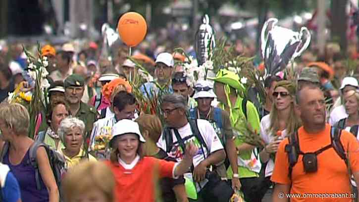Kijk hier live mee: Brabanders over de finish van de Nijmeegse Vierdaagse