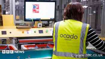 Hundreds of jobs pledged by Ocado over new base