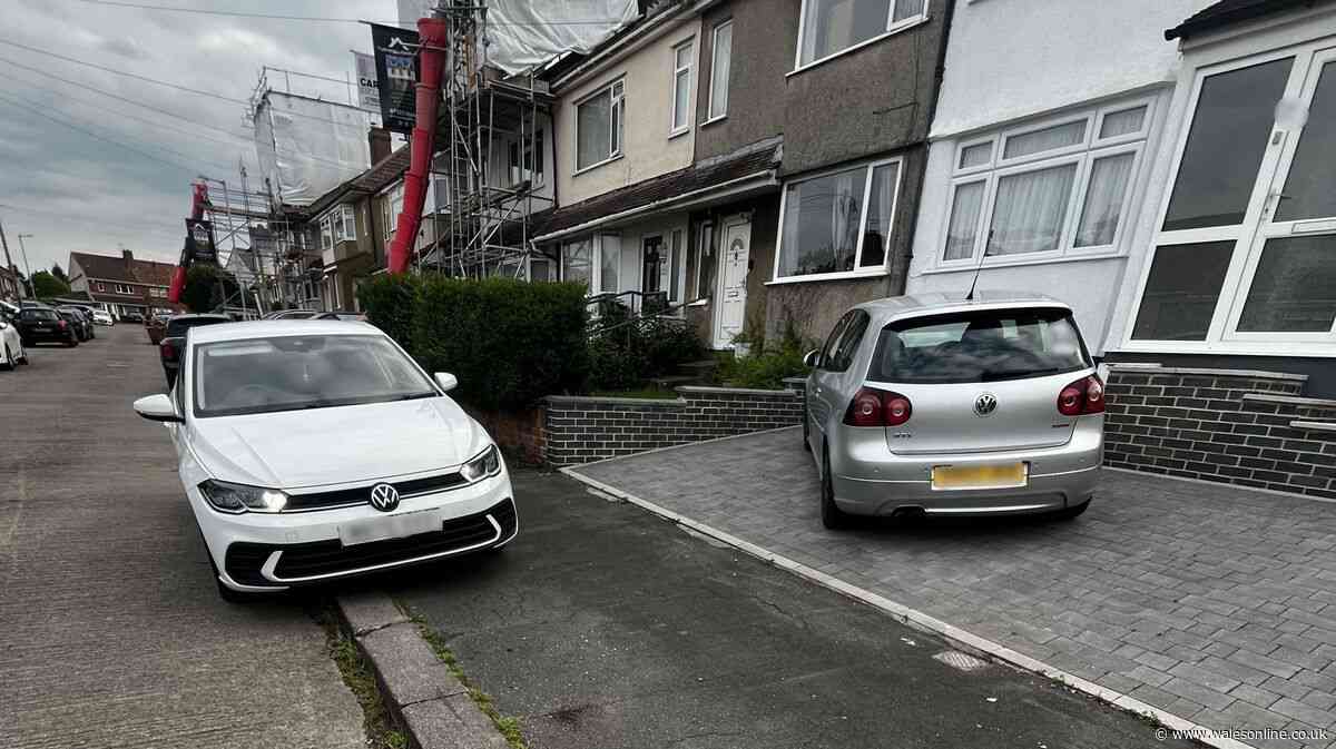 Mum defends parking over neighbour's driveway and says 'she's being unreasonable'