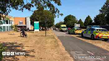 Man seriously hurt in 'road rage stabbing'