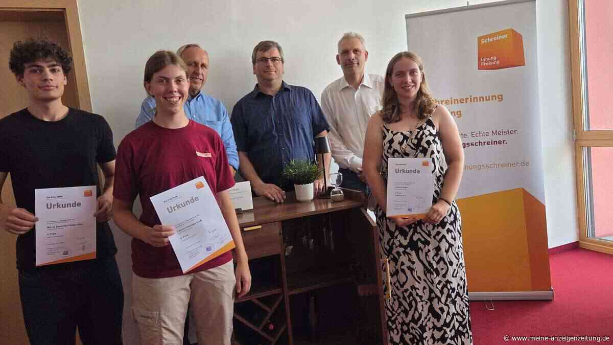 Gesellenstück aus Holz, Marmor und Metall gewinnt „Die Gute Form"