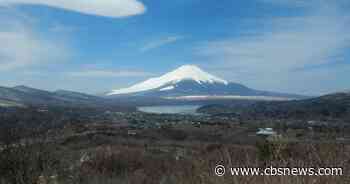 Head of euthanasia firm dies while climbing Mount Fuji