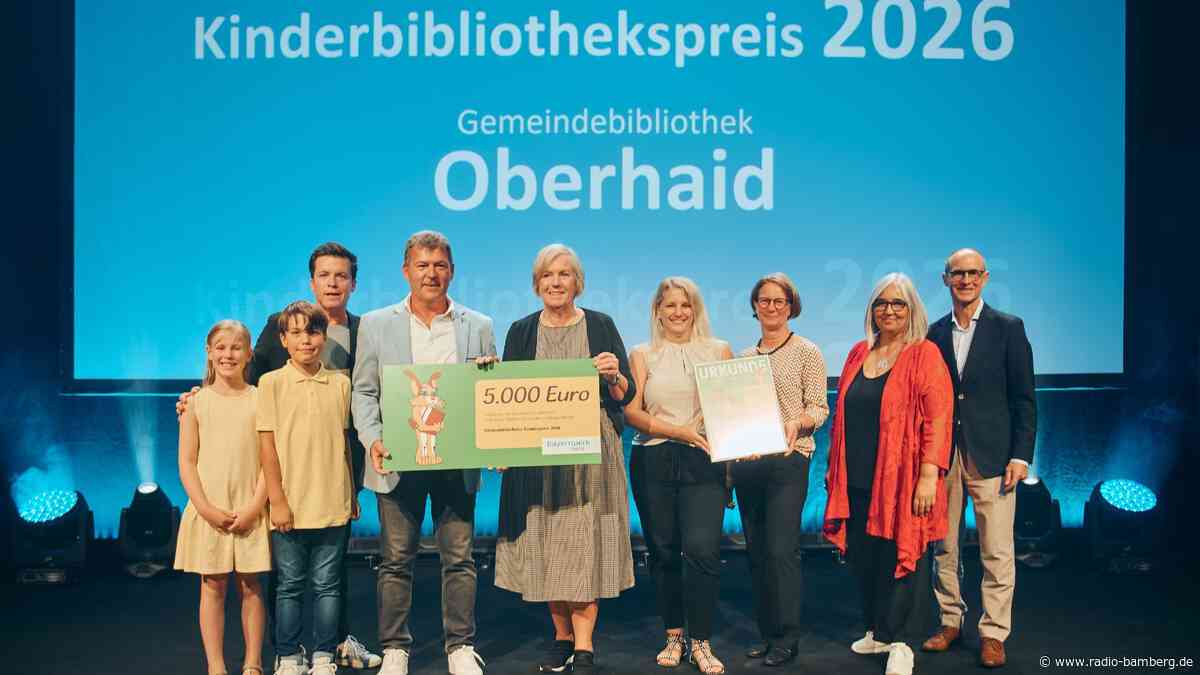„LeseOrte. Die stark machen“ – Bayernwerk zeichnet Büchereien für Leseförderung aus