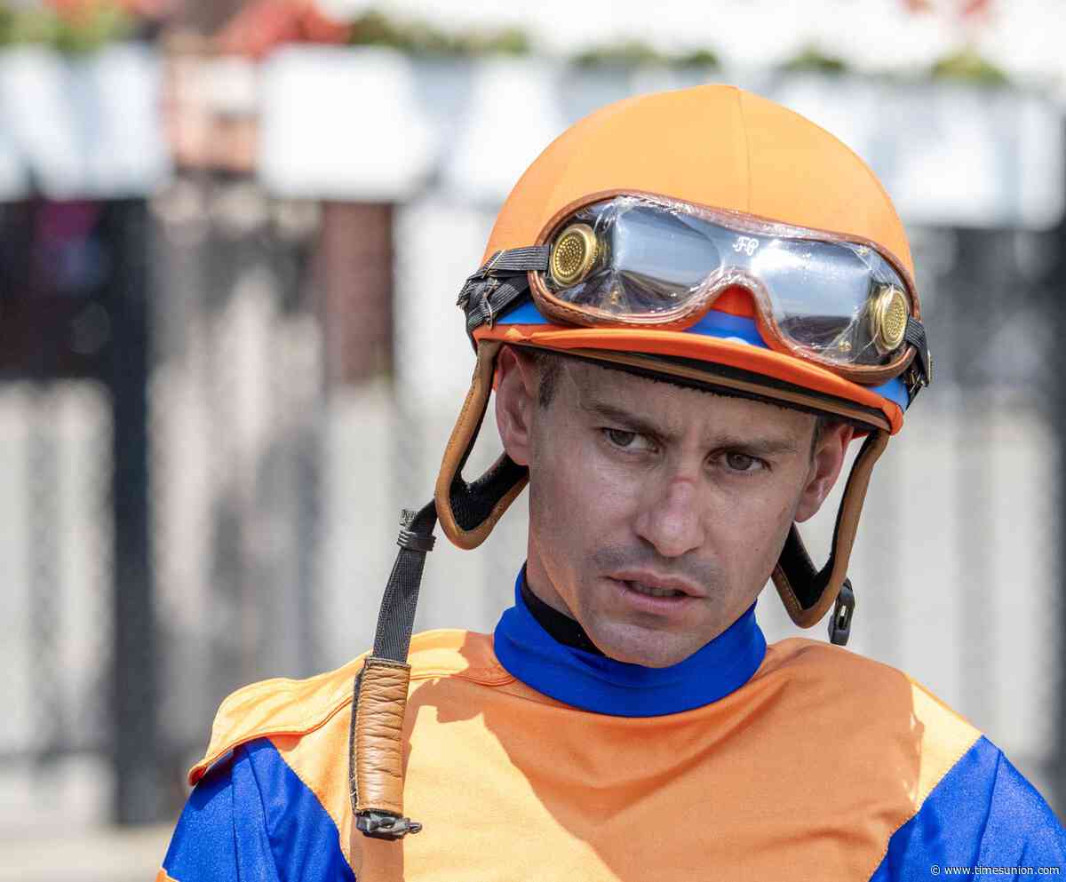 Flavien Prat among 3 Saratoga jockeys suspended for 'careless riding'