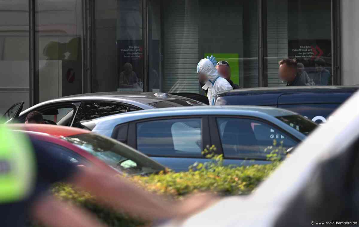 Angriff in Bank: Das sagt die Polizei zur Tatwaffe