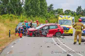 Meerdere gewonden bij ernstig ongeval met vrachtwagen en twee auto’s