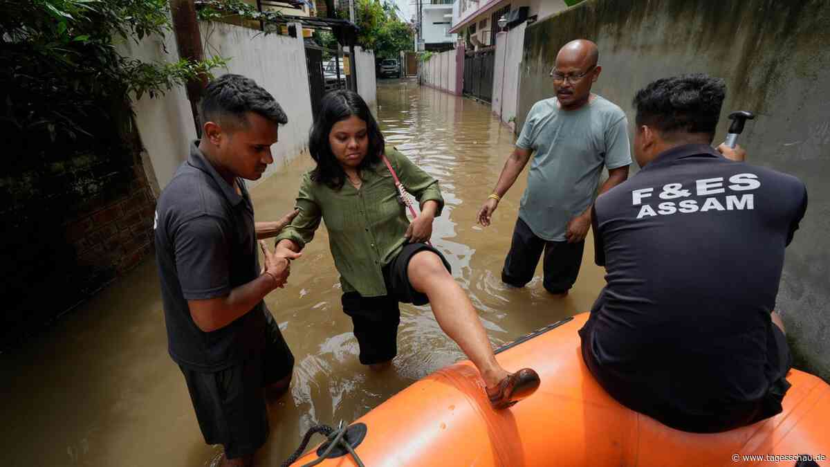 Mindestens 50 Tote in Indien bei Überschwemmungen