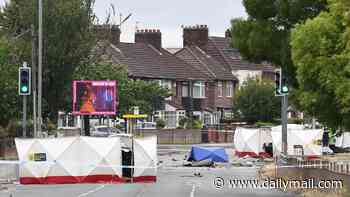 Four men in 20s killed in 2am car crash after smashing into lamppost - with fifth passenger rushed to hospital and 11 roads forced shut in huge emergency response