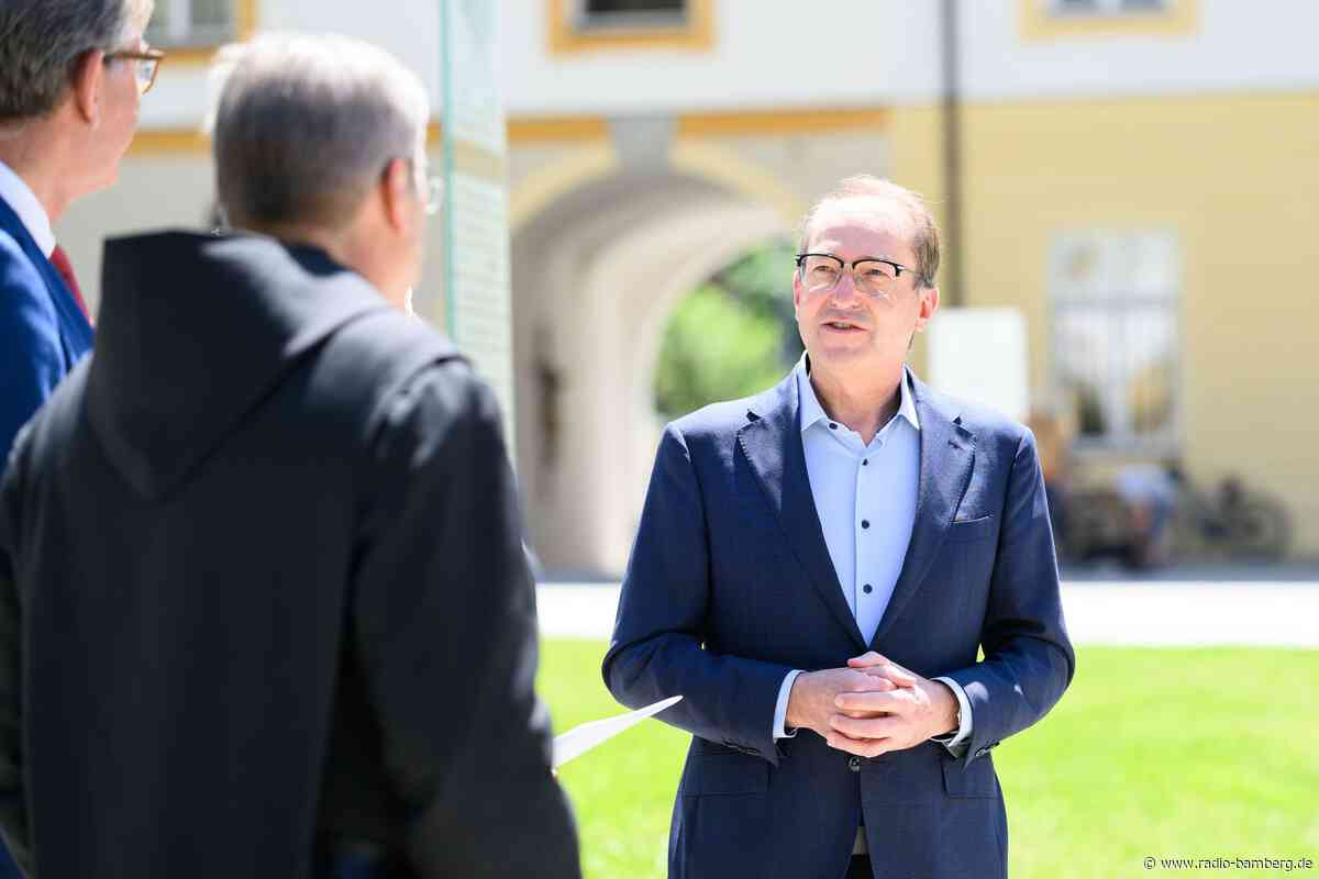 Dobrindt verteidigt Abschiebungen nach Afghanistan