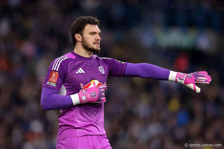 Torino closing in on Leeds United goalkeeper Lucas Perri
