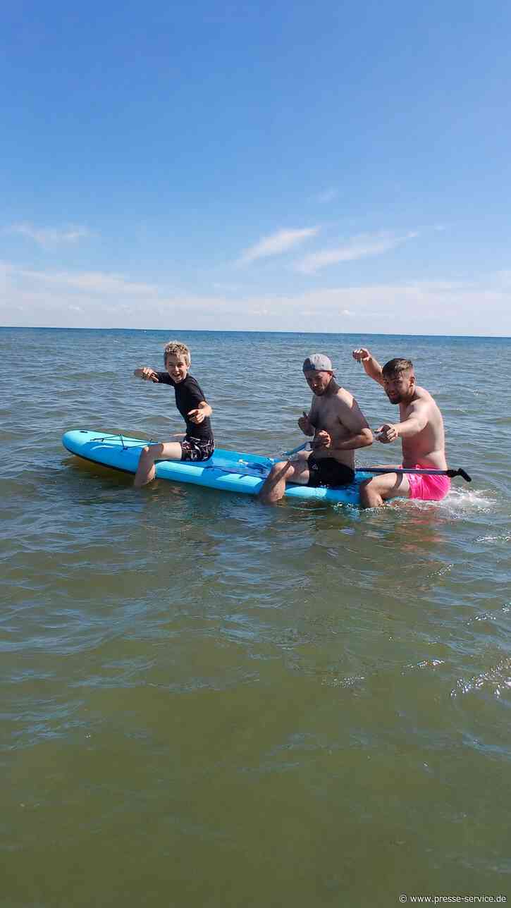 Neue Stand Up Paddle Boards für den Jugendzeltplatz Lenste