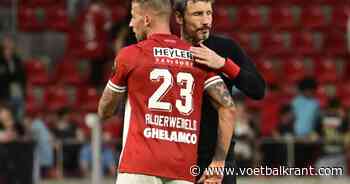 Toby Alderweireld heeft meteen enkele belangrijke zaken te zeggen over Mark van Bommel