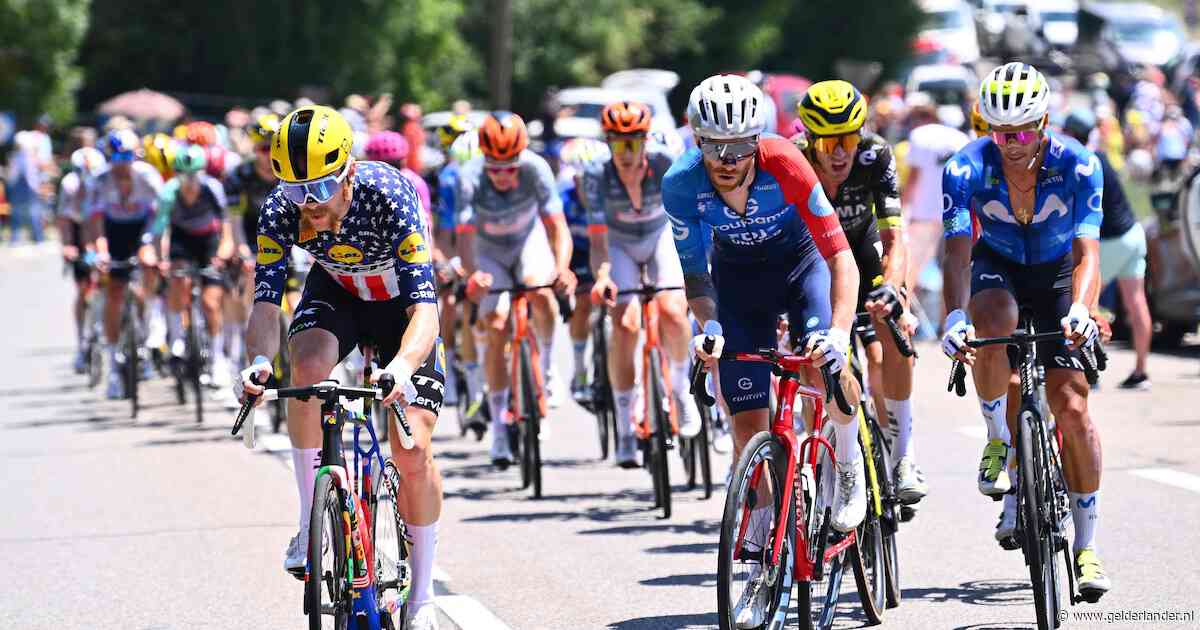 LIVE Tour de France | Mooie kans voor Arensman: vluchters met ruime voorsprong op weg naar Alpe d’Huez