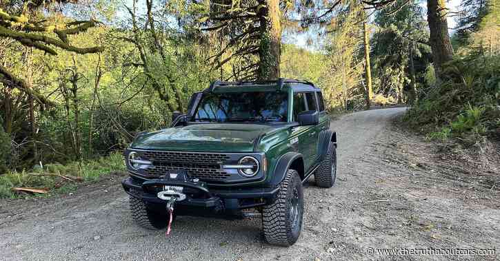 Ford Recalling 565K Broncos Over Engine Compart Fire Concerns