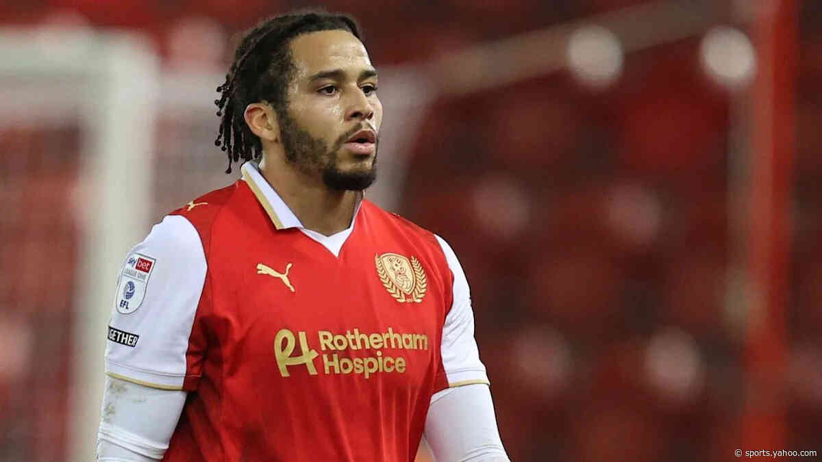 MK Dons re-sign striker Nombe from Rotherham