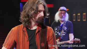 WTF Was J Mascis Doing Onstage at the Grand Ole Opry?