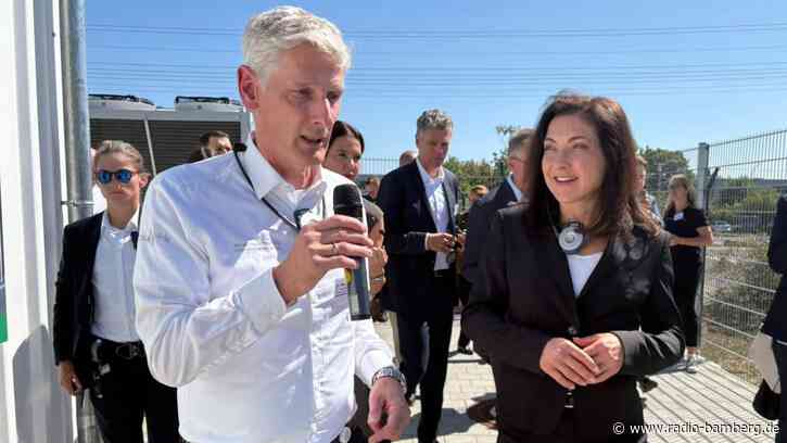Bundeswirtschaftsministerin Reiche zu Besuch in Bamberg: „Bosch zeigt, was unsere Industrie kann“