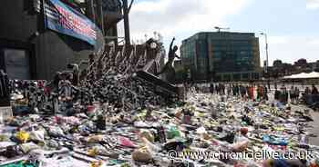 29 photos of Kevin Keegan tributes as St James' Park turned into sea of black and white