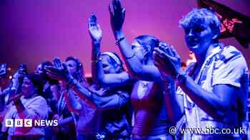 Crowds welcome return of major festival