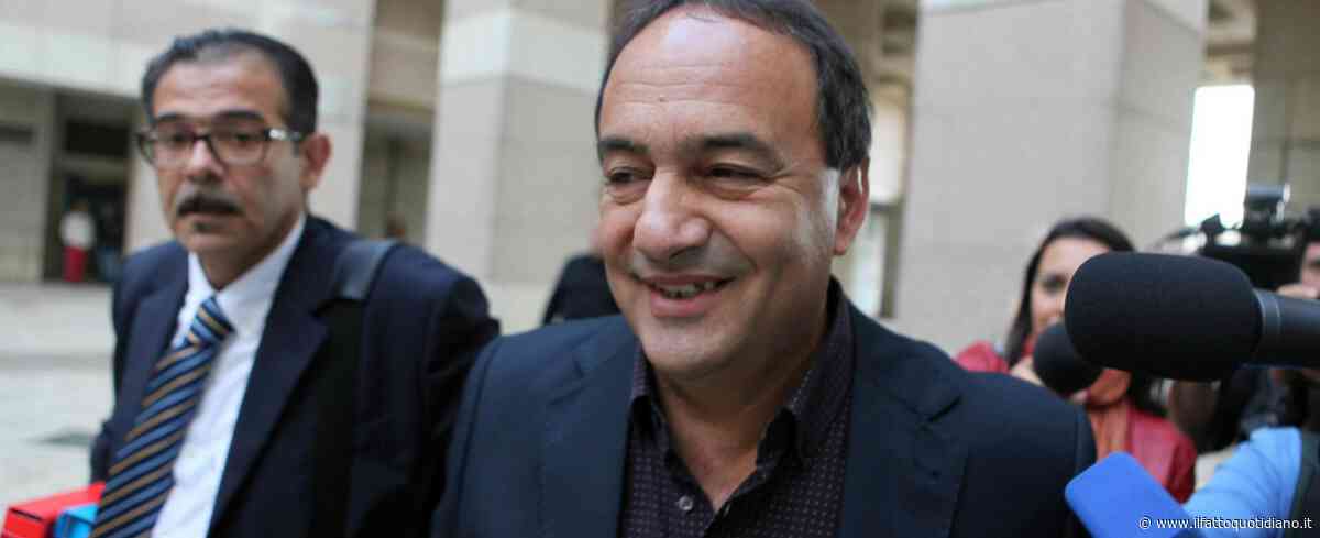 Lucano torna sindaco (per ora): “La decadenza prima della sentenza definitiva in Cassazione determina un danno grave e irreparabile”