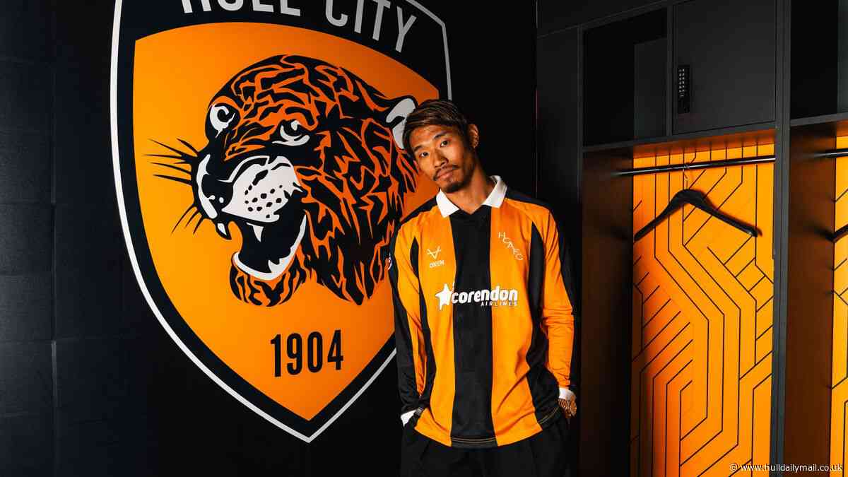 Japan star becomes Hull City's latest Premier League arrival amid flurry of deals