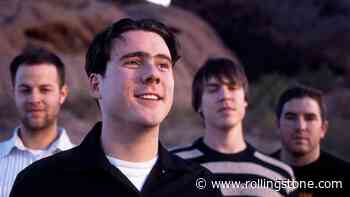 25 Years of ‘Bleed American’ and ‘The Middle’: Jimmy Eat World Look Back