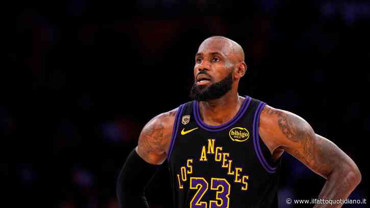 Nba, LeBron James ha scelto: l’anno prossimo giocherà ai Philadelphia 76ers. Firmerà un biennale da otto milioni di dollari