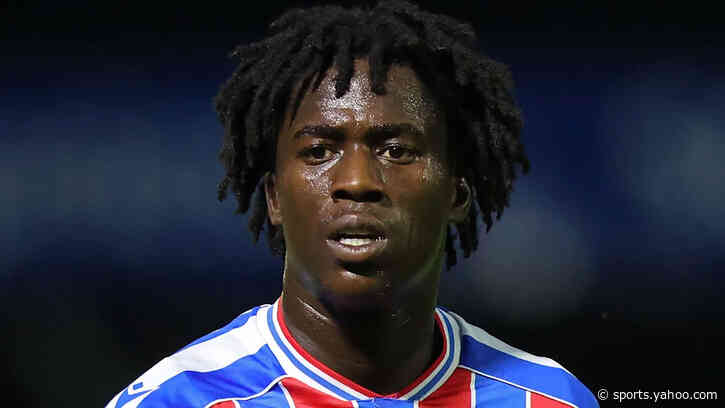 Crawley Town sign Ebiowei and Krasniqi