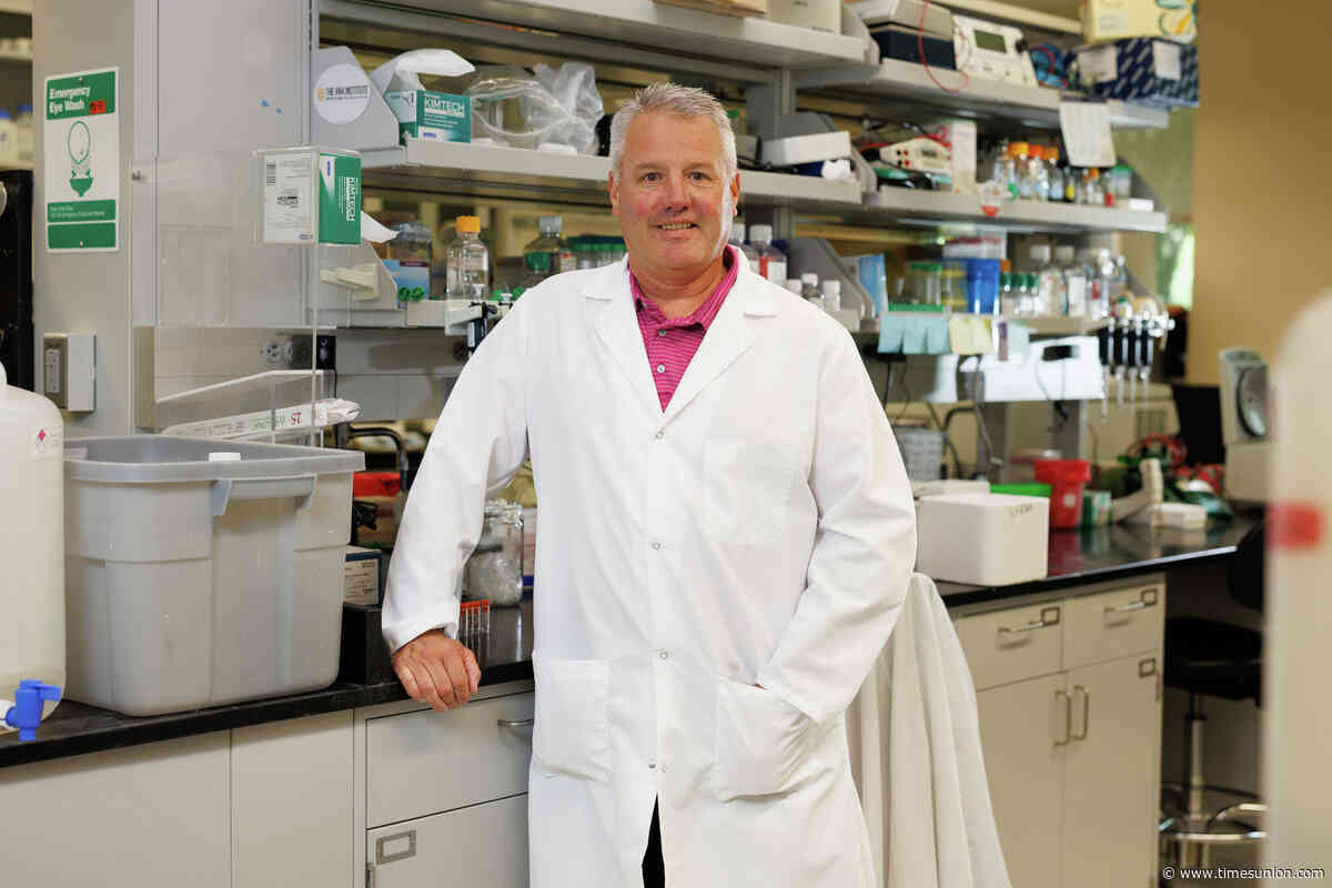 RNA Institute gets $7.3 million from NIH for DNA studies
