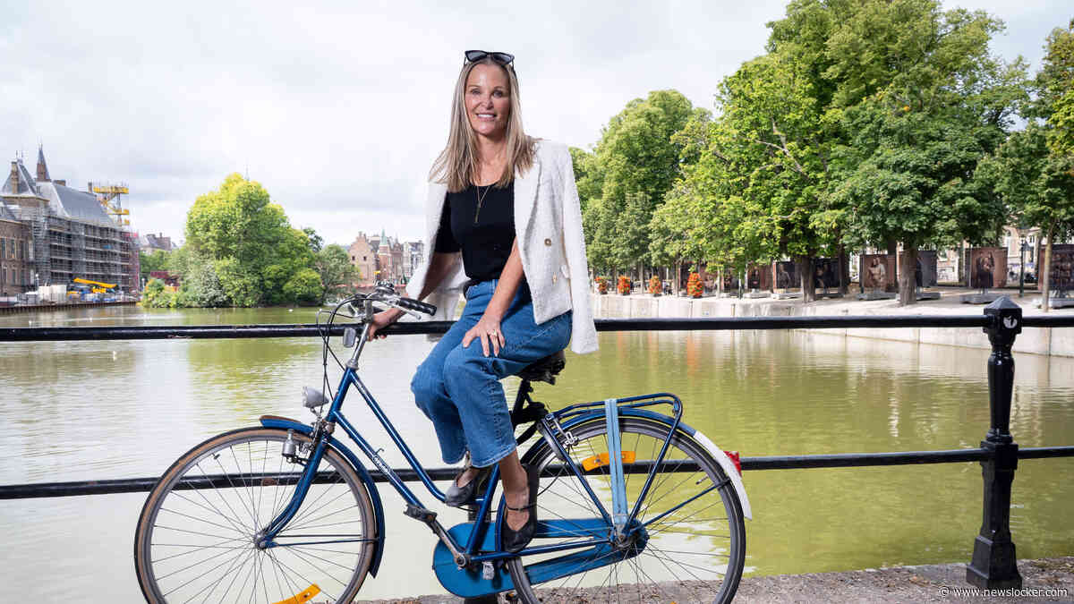 Voormalig Fox-presentatrice Juliet (57) emigreerde dankzij ChatGPT naar Nederland:
‘Kijk om je heen, dit is toch een soort paradijs?’