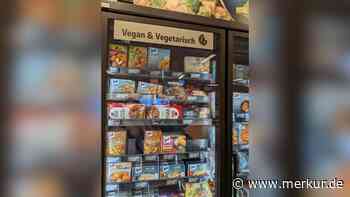 Vegan-Regal voller Fleisch-Produkte: Kunde ärgert sich über Rewe-Panne