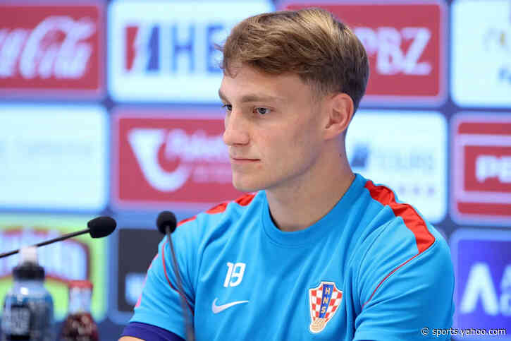 Report: Hull City in talks to sign midfielder in £10m deal