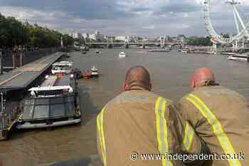 Five police officers injured in Westminster Bridge boat crash were responding to ‘person in water’
