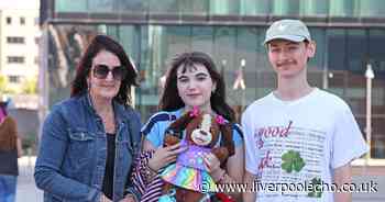 25 stylish arrivals as iconic group headlining in Liverpool first