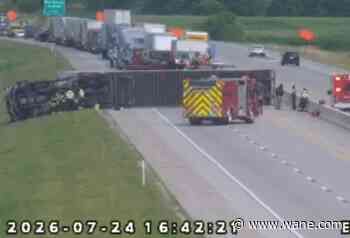 Semi-truck tips over, blocking southbound traffic on I-469