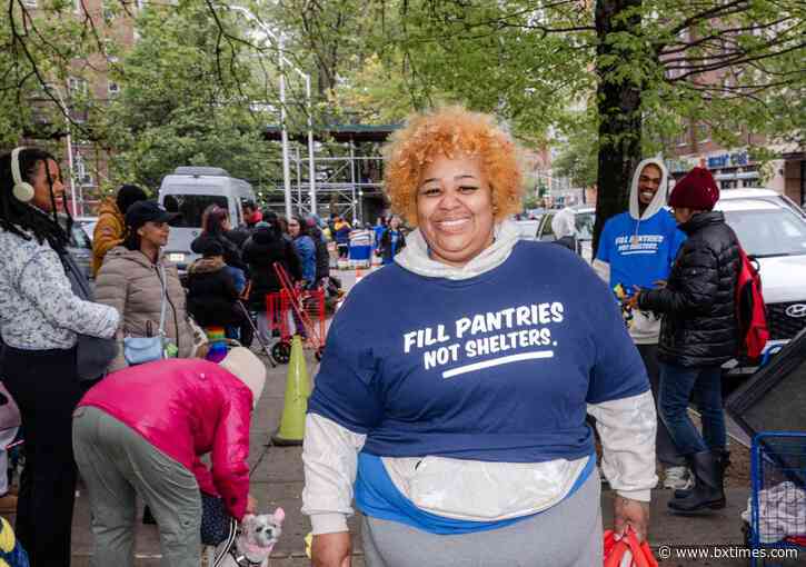 Bronx Dog Haven helps pet owners access low-cost and free pet supplies