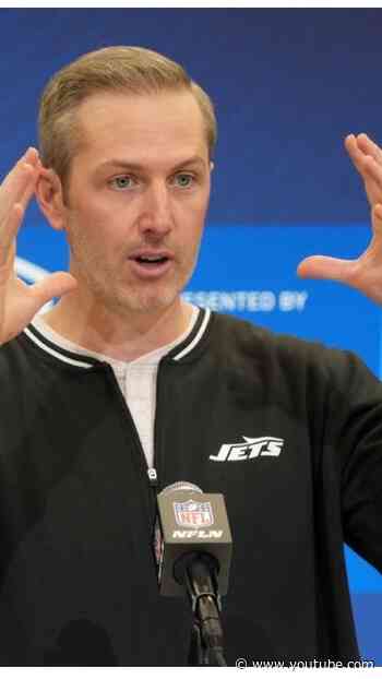 GRADE Darren Mougey's #Jets ROSTER BUILDING #shorts #NFL (BADLANDS)