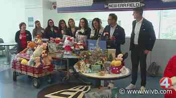 Christmas in July brings holiday cheer to patients at Golisano Children's Hospital